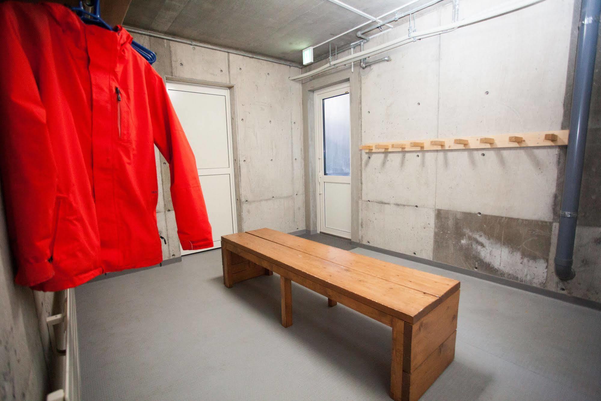 Shirokuma Chalets Hirafu Экстерьер фото